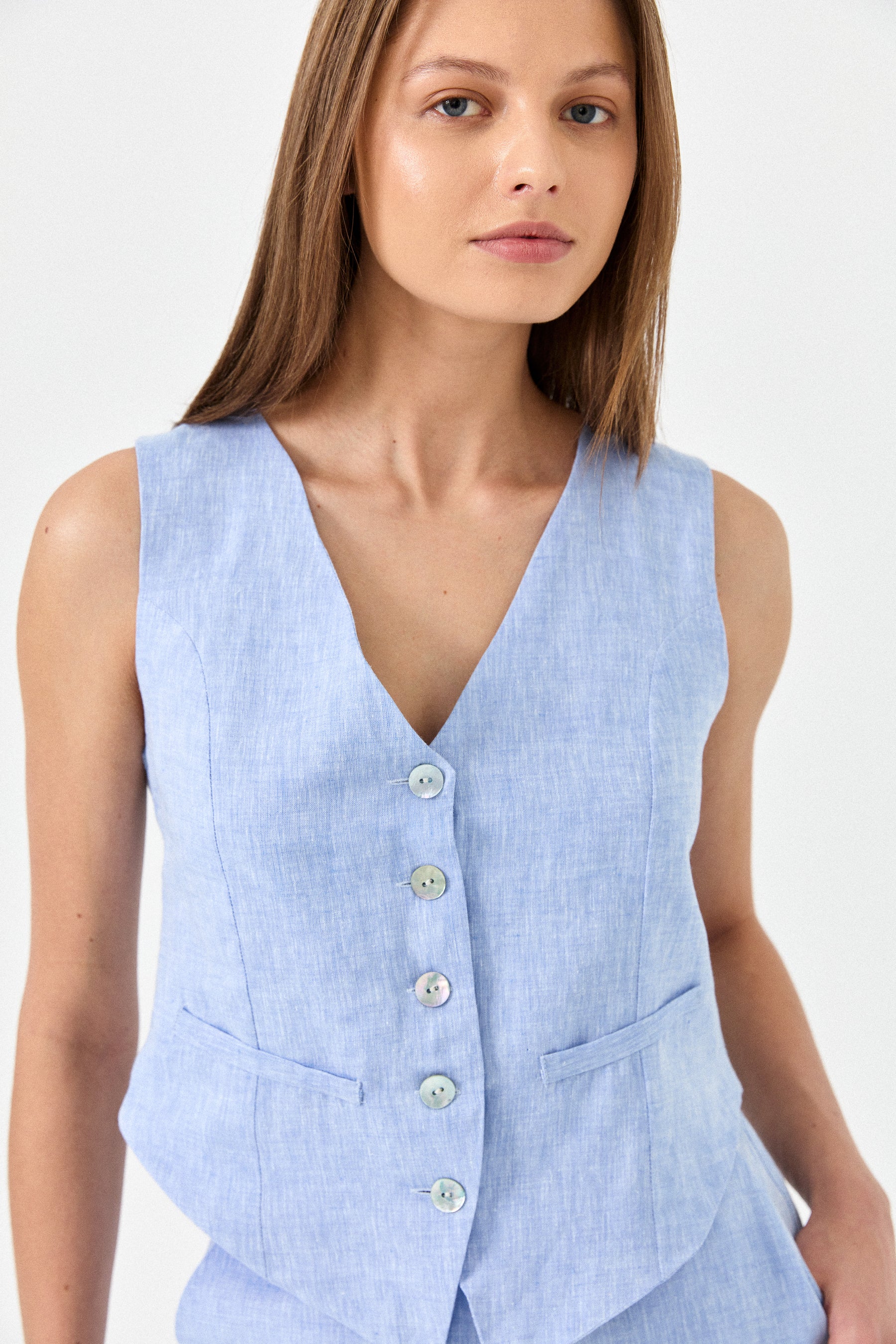 Linen Vest – Slo Collective